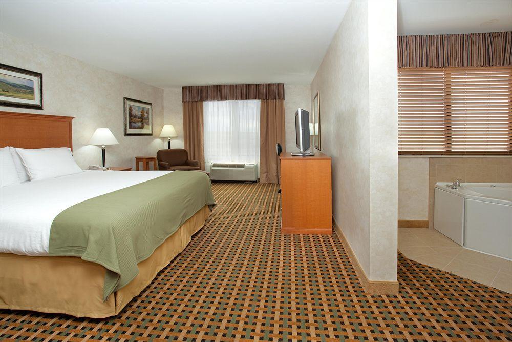 Holiday Inn Express Rawlins By Ihg Esterno foto