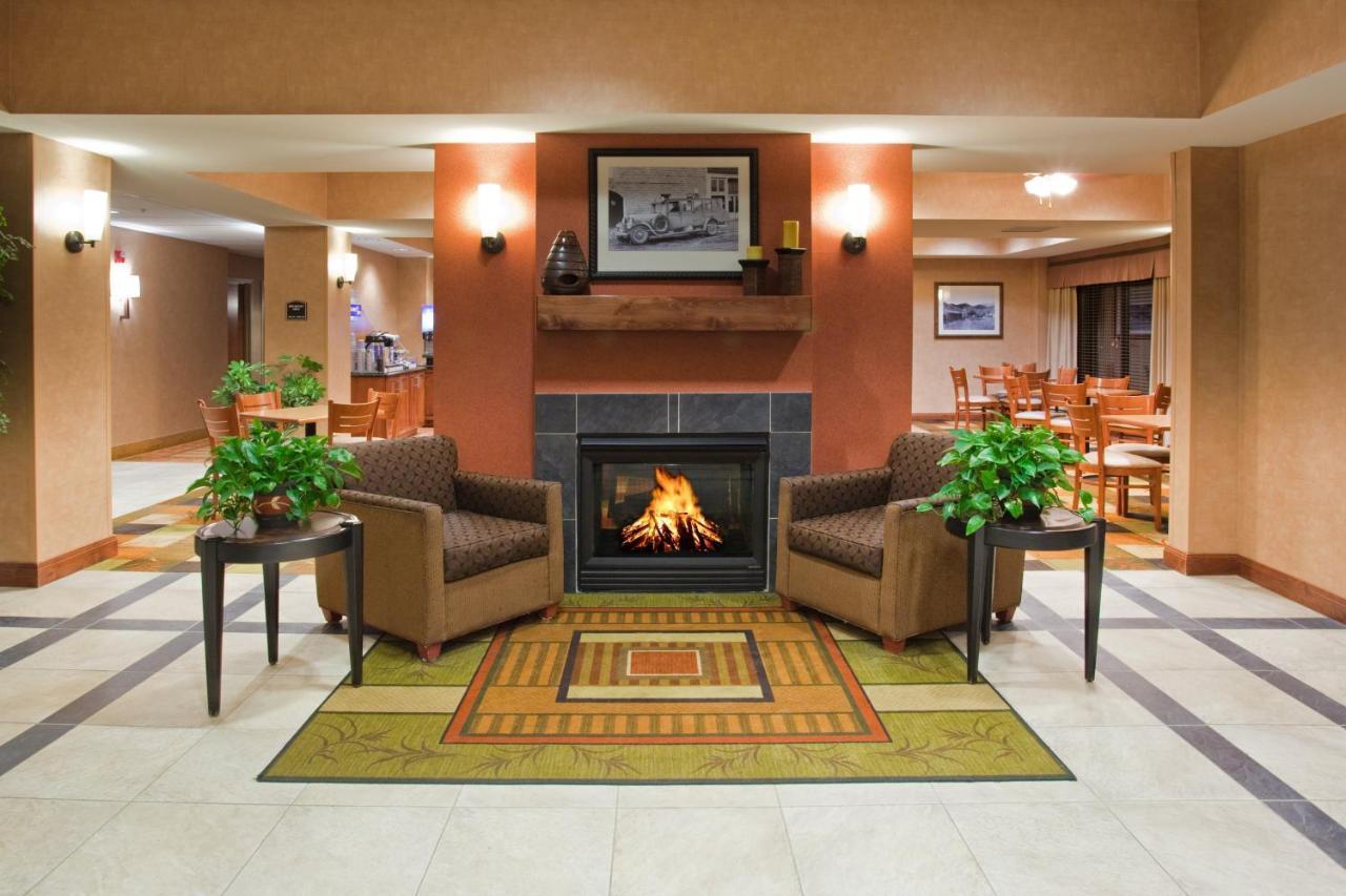 Holiday Inn Express Rawlins By Ihg Esterno foto